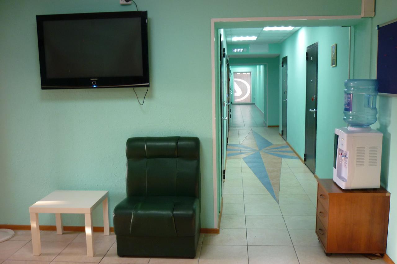 Motel Roza Vetrov Omsk Bagian luar foto